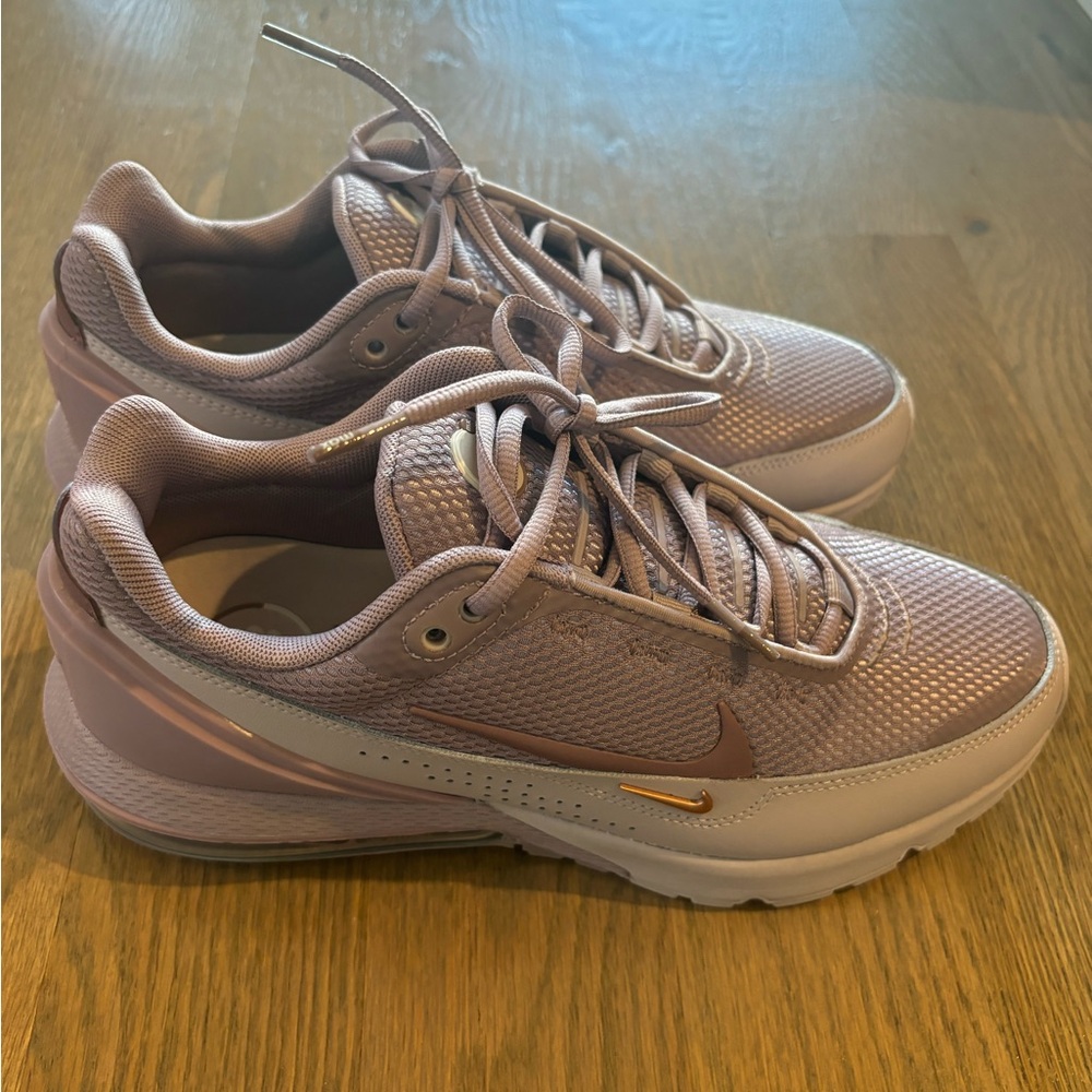 Nike Air Max Pulse